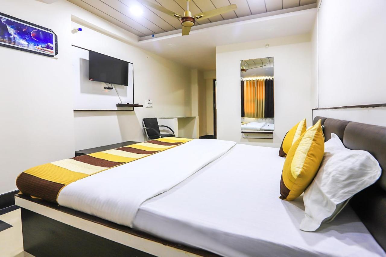 Oyo 11840 Hotel Venus アジュメール エクステリア 写真